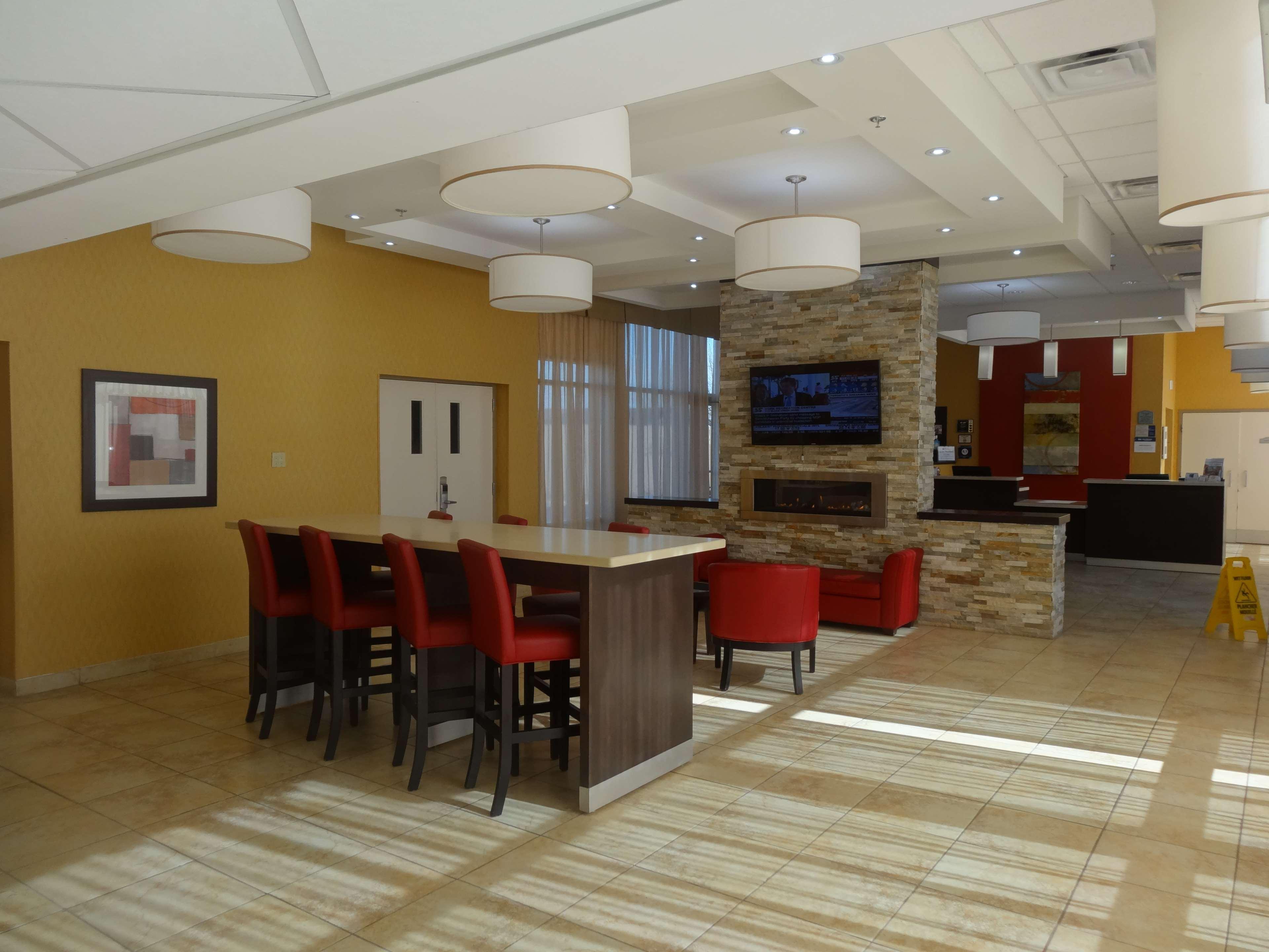 Best Western Plus Bowmanville Esterno foto