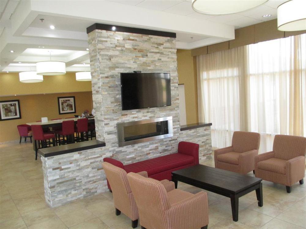 Best Western Plus Bowmanville Interno foto