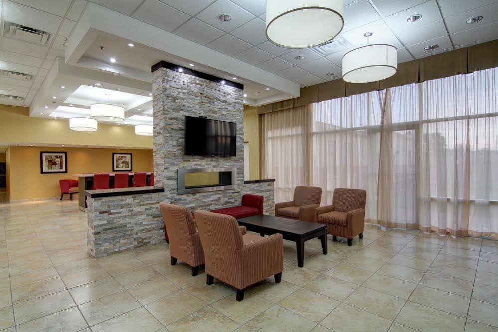 Best Western Plus Bowmanville Esterno foto